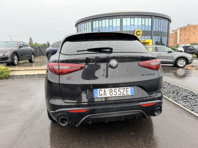 Alfa Romeo Stelvio 2.2 Turbodiesel 210 CV AT8 Q4 Veloce - foto 2 di 3