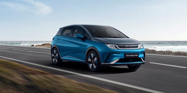 BYD Dolphin 60,4 kWh Design - foto 2 di 4