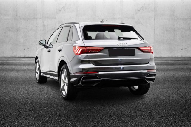 Audi Q3 35 TDI S tronic S line edition - foto 3 di 4