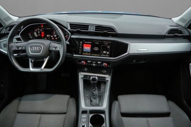 Audi Q3 35 TDI S tronic S line edition - foto 4 di 4
