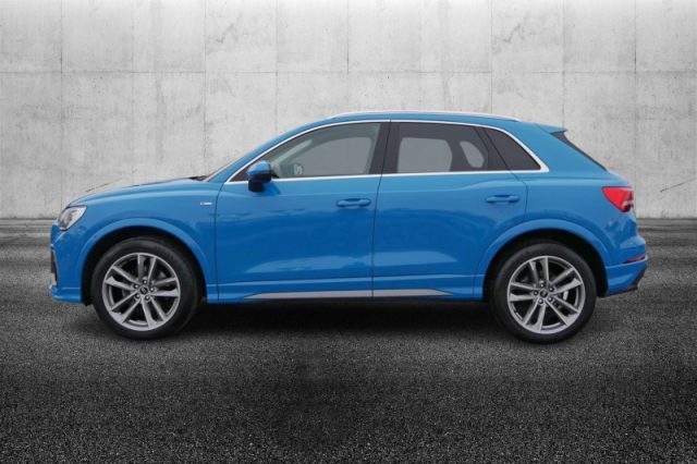 Audi Q3 35 TDI S tronic S line edition - foto 3 di 4