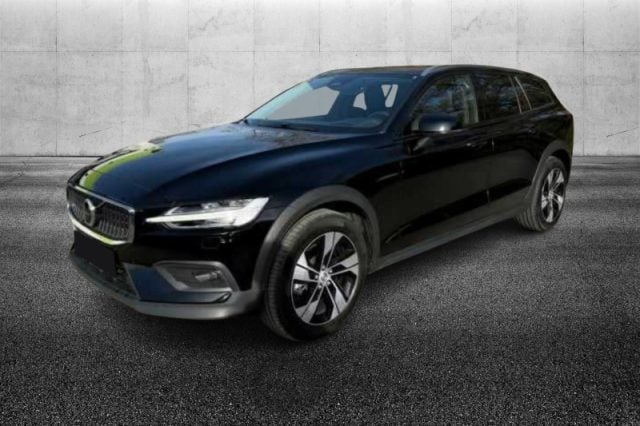 Volvo V60 Cross Country B4 (d) AWD automatico Ultimate - foto 3 di 4