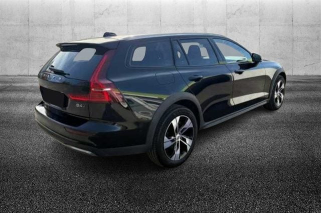 Volvo V60 Cross Country B4 (d) AWD automatico Ultimate - foto 4 di 4