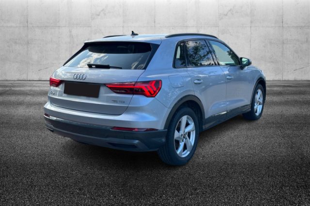Audi Q3 35 TDI S tronic - foto 3 di 4