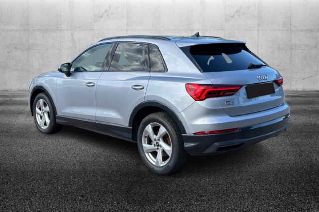 Audi Q3 35 TDI S tronic - foto 4 di 4