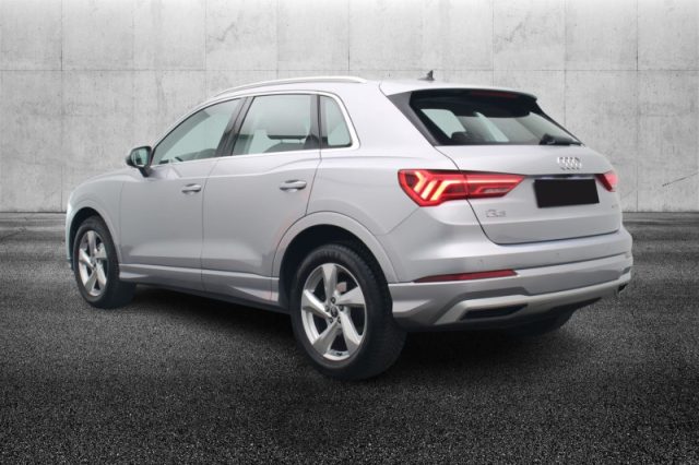 Audi Q3 35 TDI S tronic - foto 2 di 4
