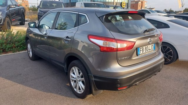 Nissan Qashqai 1.5 dCi Acenta - foto 2 di 4
