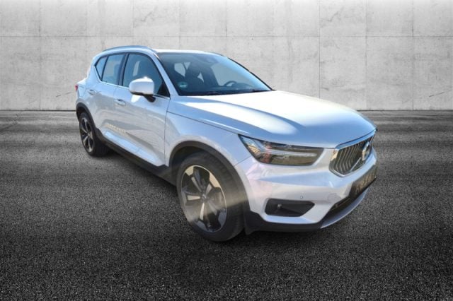 Volvo XC40 D3 Geartronic Inscription, del 2018, 47.600 km, in vendita a Pieve Di Cento (BO)