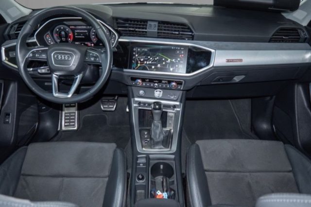 Audi Q3 SPB 40 TDI quattro S tronic S line edition - foto 3 di 4