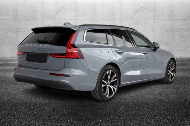 Volvo V60 B3 automatico Core - foto 3 di 4