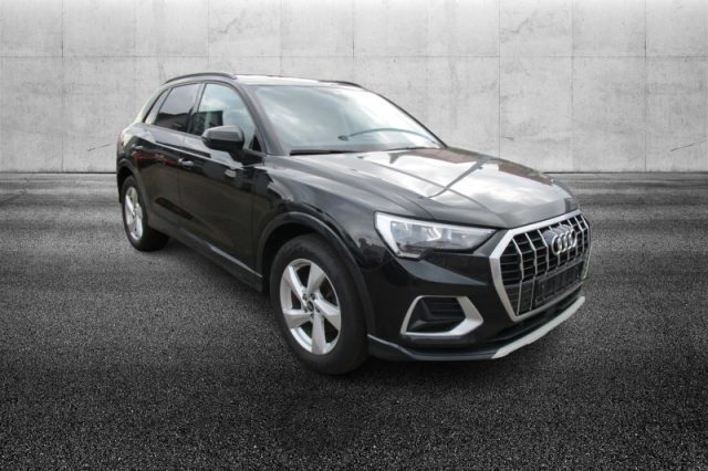 Audi Q3 35 TDI S tronic - foto 2 di 4