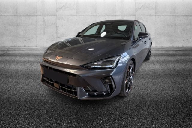 CUPRA Leon 2.0 TSI 300 CV DSG VZ, del 2025, 8.999 km, in vendita a Pieve Di Cento (BO)