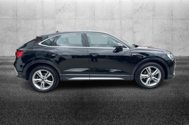 Audi Q3 SPB 35 TDI S tronic S line edition - foto 3 di 4