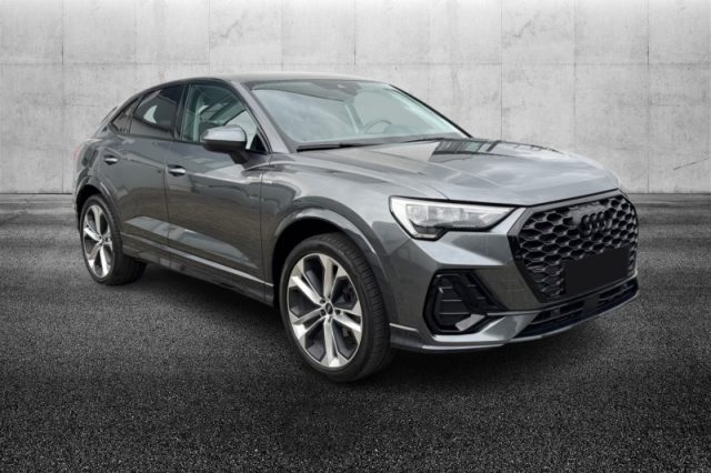 Audi Q3 SPB 35 TDI S tronic S line edition - foto 2 di 4