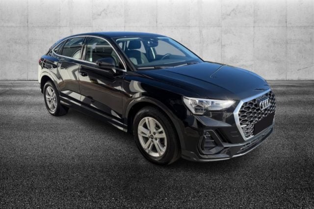 Audi Q3 SPB 35 TDI S tronic, del 2023, 29.600 km, in vendita a Pieve Di Cento (BO)