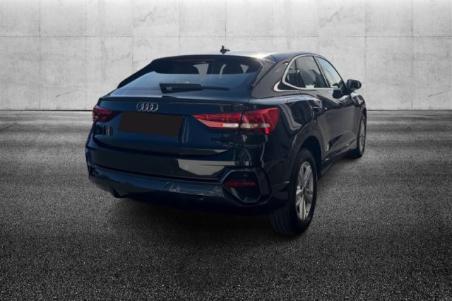 Audi Q3 SPB 35 TDI S tronic - foto 2 di 4