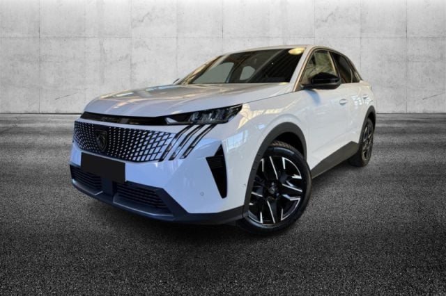 Peugeot 3008 Hybrid 145 e-DCS6 Allure, del 2025, 40.500 km, in vendita a Pieve Di Cento (BO)