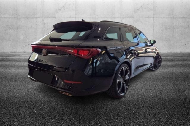 CUPRA Leon Sportstourer 1.4 e-HYBRID 245 CV DSG VZ - foto 2 di 4