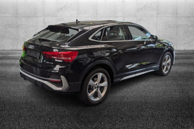 Audi Q3 SPB 35 TDI S tronic S line edition - foto 3 di 4