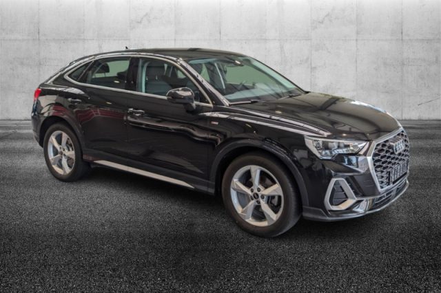 Audi Q3 SPB 35 TDI S tronic S line edition - foto 2 di 4