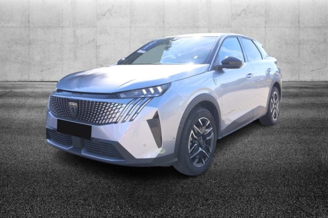 Peugeot 3008 Hybrid 145 e-DCS6 GT, del 2025, 35.500 km, in vendita a Pieve Di Cento (BO)