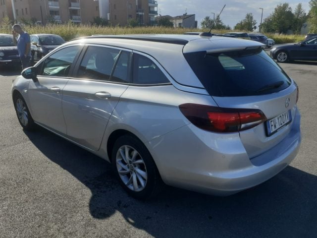 Opel Astra 1.6 CDTi 136CV aut. Sports Tourer Business - foto 4 di 4