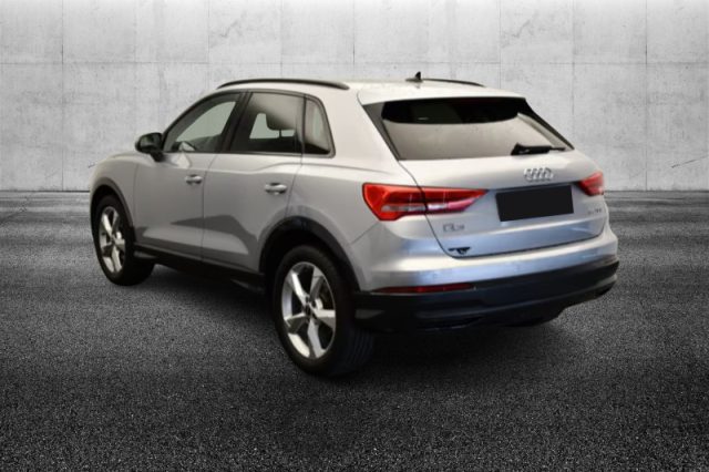 Audi Q3 35 TFSI S tronic Business Advanced - foto 2 di 4