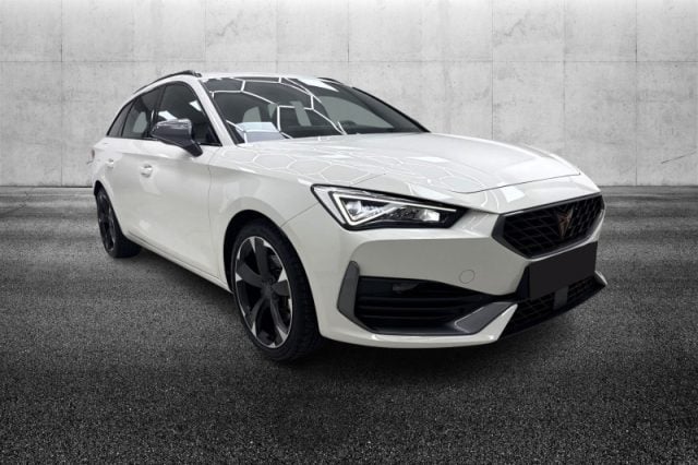 CUPRA Leon Sportstourer 1.4 e-HYBRID 204 CV DSG, del 2024, 17.999 km, in vendita a Pieve Di Cento (BO)