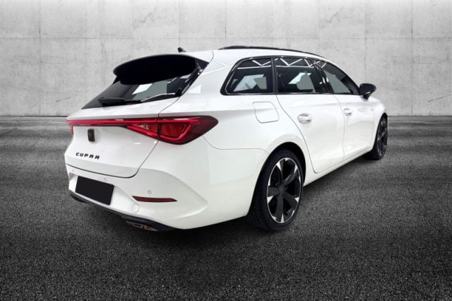 CUPRA Leon Sportstourer 1.4 e-HYBRID 204 CV DSG - foto 2 di 4