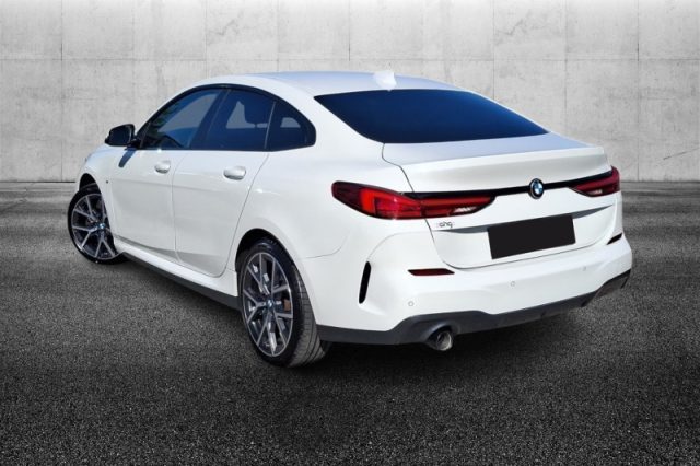 BMW 218 i Gran Coupé Msport - foto 2 di 4