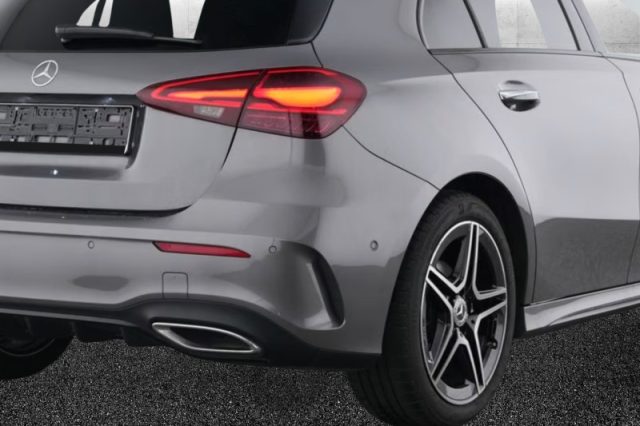 Mercedes-Benz A 200 d Automatic AMG Line Advanced - foto 4 di 4