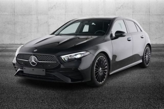 Mercedes-Benz A 220 d Automatic AMG Line Advanced, del 2025, 35.700 km, in vendita a Pieve Di Cento (BO)