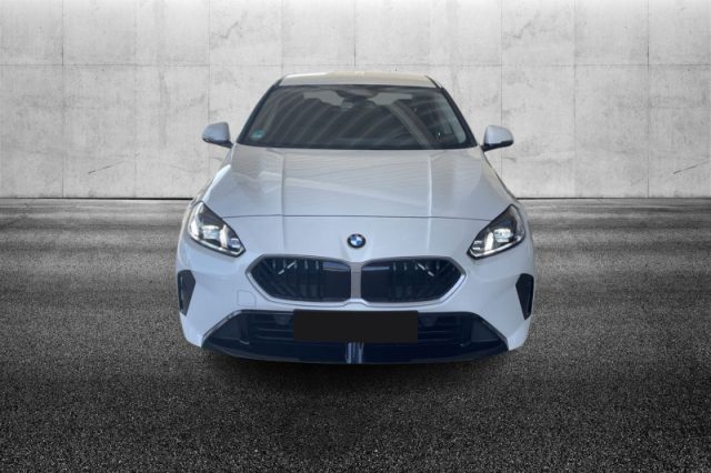 BMW 220 48V Gran Coupé MSport Design - foto 3 di 4