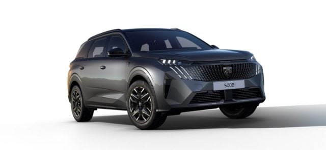 Peugeot 5008 Plug-in Hybrid 195 e-DCS7 GT - foto 3 di 4