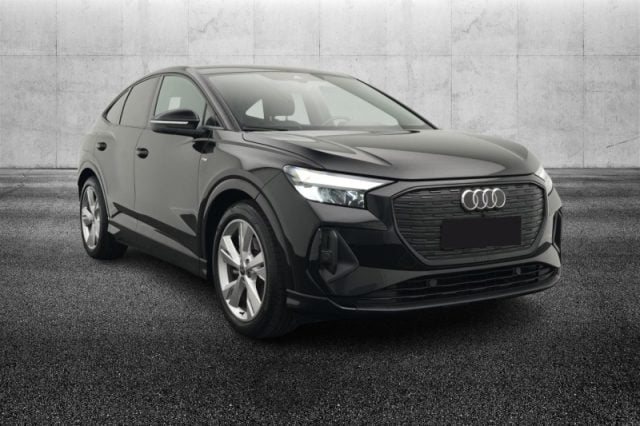 Audi Q4 e-tron Q4 SPB 35 e-tron S line edition - foto 2 di 4