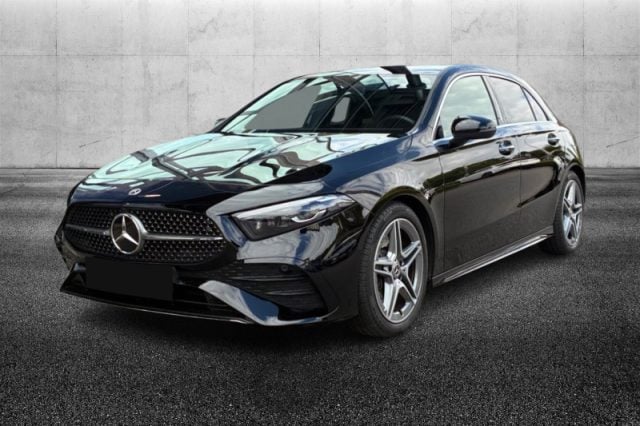 Mercedes-Benz A 250 Automatic 4Matic AMG Line Advanced Plus, del 2023, 34.800 km, in vendita a Pieve Di Cento (BO)