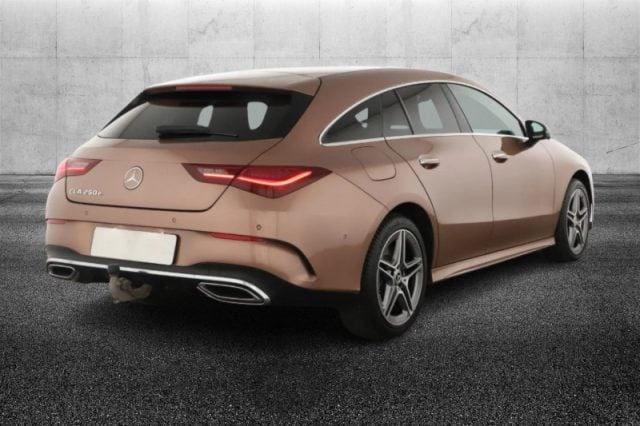 Mercedes-Benz CLA 250 e hybrid EQ Shooting Brake Business - foto 3 di 4