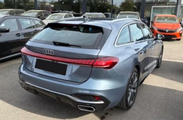 Audi A5 Avant TFSI 150 kW S tronic S Line edition - foto 2 di 4