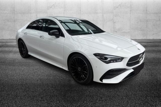 Mercedes-Benz CLA 220 d Automatic AMG Line Advanced Plus - foto 2 di 4