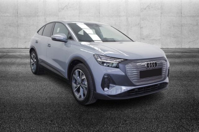 Audi Q4 e-tron Q4 SPB 40 e-tron S line edition - foto 2 di 4