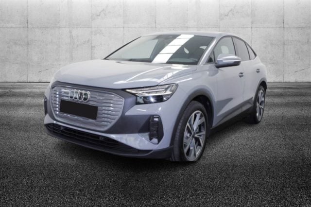 Audi Q4 e-tron Q4 SPB 40 e-tron S line edition, del 2023, 20.999 km, in vendita a Pieve Di Cento (BO)
