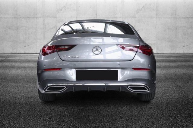 Mercedes-Benz CLA 200 Automatic AMG Line Advanced Plus - foto 4 di 4