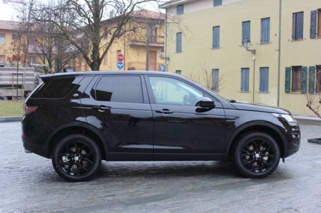 Land Rover Discovery Sport 2.0 TD4 204 CV AWD Dynamic S, in vendita a Pieve Di Cento (BO)
