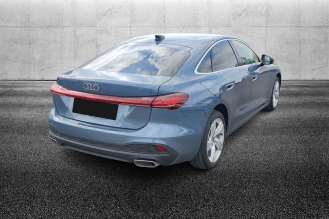Audi A5 TFSI 110 kW S tronic S Line edition - foto 2 di 4