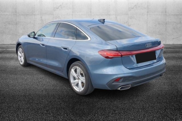 Audi A5 TFSI 110 kW S tronic S Line edition - foto 3 di 4