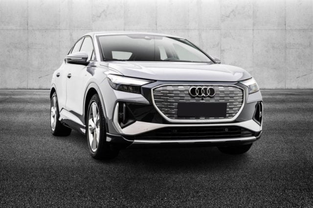 Audi Q4 e-tron Q4 SPB 40 e-tron S line edition - foto 2 di 4
