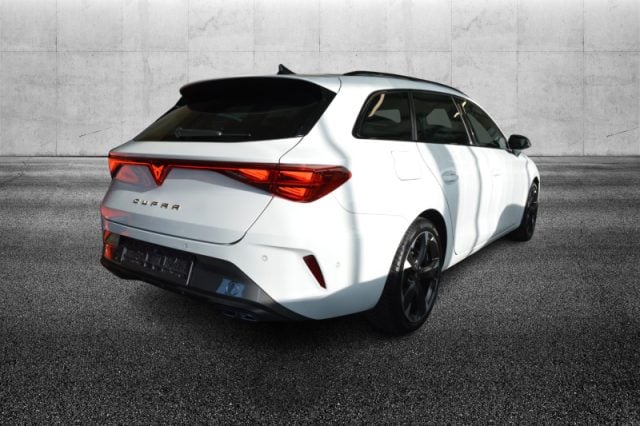 CUPRA Leon Sportstourer 2.0 TDI 150 CV DSG - foto 4 di 4