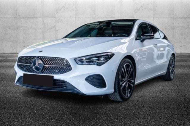 Mercedes-Benz CLA 180 Automatic Shooting Brake Progressive Advanced Plu, del 2024, 35.500 km, in vendita a Pieve Di Cento (BO)