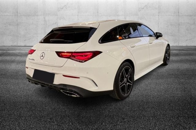 Mercedes-Benz CLA 220 d Automatic Shooting Brake AMG Line Advanced Plus - foto 4 di 4