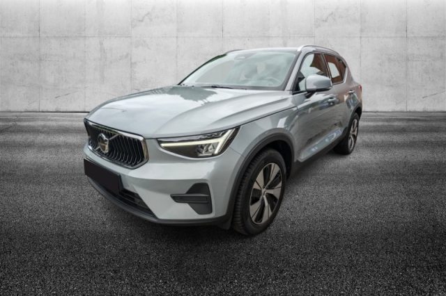 Volvo XC40 B3 automatico Core, del 2025, 28.999 km, in vendita a Pieve Di Cento (BO)